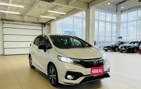 Honda Fit III, 2018 год, 1 409 000 рублей, 8 фотография