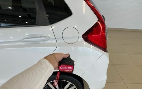 Honda Fit III, 2018 год, 1 409 000 рублей, 23 фотография