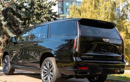 Cadillac Escalade V, 2024 год, 21 500 000 рублей, 9 фотография