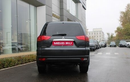 Mitsubishi Pajero IV, 2013 год, 1 710 000 рублей, 4 фотография