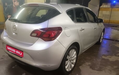 Opel Astra J, 2013 год, 660 000 рублей, 4 фотография