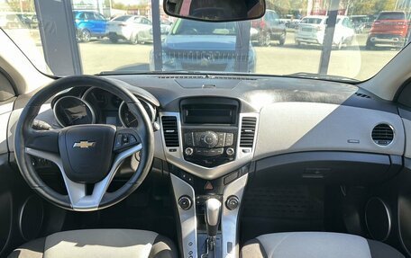 Chevrolet Cruze II, 2011 год, 979 000 рублей, 8 фотография