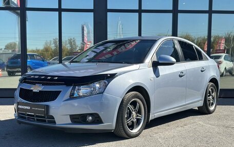 Chevrolet Cruze II, 2011 год, 979 000 рублей, 3 фотография