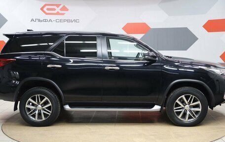 Toyota Fortuner II, 2018 год, 3 590 000 рублей, 4 фотография