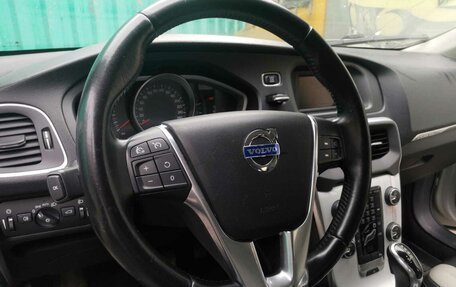 Volvo V40 II рестайлинг, 2013 год, 1 150 000 рублей, 9 фотография