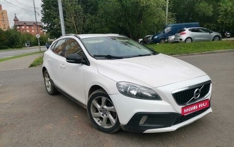 Volvo V40 II рестайлинг, 2013 год, 1 150 000 рублей, 10 фотография