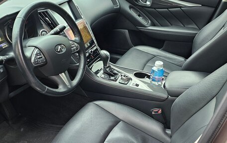 Infiniti Q50 I рестайлинг, 2014 год, 2 300 000 рублей, 14 фотография