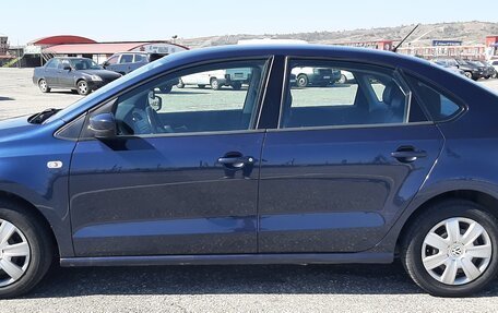 Volkswagen Polo VI (EU Market), 2013 год, 1 100 000 рублей, 22 фотография