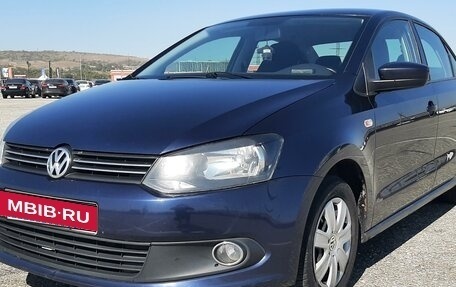 Volkswagen Polo VI (EU Market), 2013 год, 1 100 000 рублей, 17 фотография