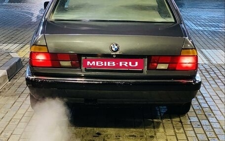 BMW 7 серия, 1989 год, 350 000 рублей, 4 фотография