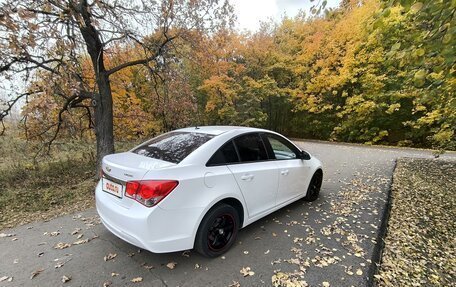 Chevrolet Cruze II, 2013 год, 880 000 рублей, 4 фотография