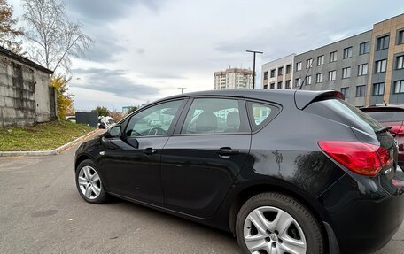 Opel Astra J, 2011 год, 1 150 000 рублей, 2 фотография