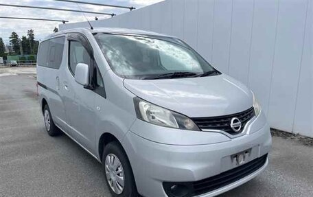 Nissan NV200, 2017 год, 1 650 000 рублей, 3 фотография