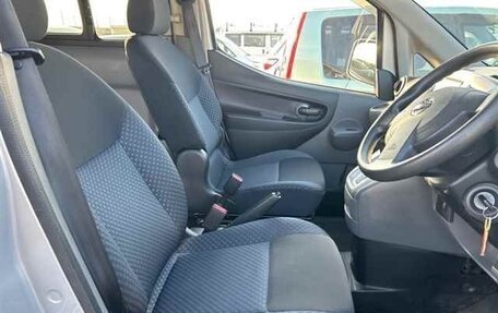 Nissan NV200, 2017 год, 1 650 000 рублей, 7 фотография