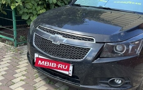 Chevrolet Cruze II, 2011 год, 650 000 рублей, 3 фотография