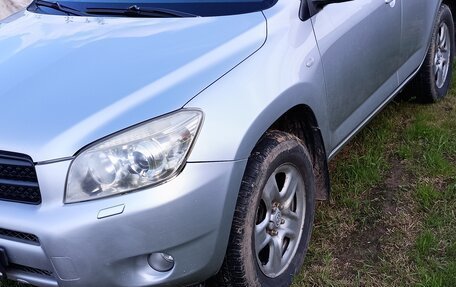 Toyota RAV4, 2006 год, 1 250 000 рублей, 12 фотография