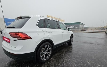 Volkswagen Tiguan II, 2018 год, 2 900 000 рублей, 1 фотография