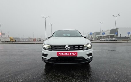 Volkswagen Tiguan II, 2018 год, 2 900 000 рублей, 5 фотография