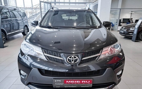 Toyota RAV4, 2015 год, 2 440 000 рублей, 2 фотография