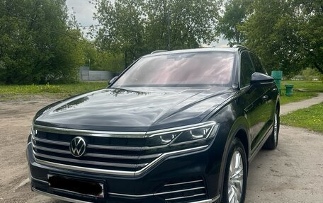 Volkswagen Touareg III, 2022 год, 8 000 000 рублей, 1 фотография