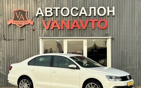 Volkswagen Jetta VI, 2016 год, 1 650 000 рублей, 3 фотография