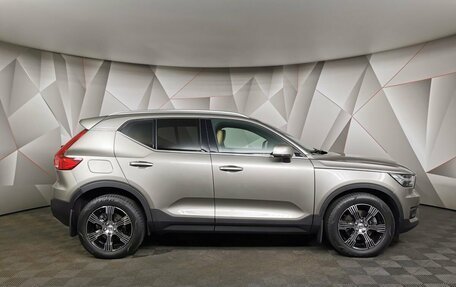 Volvo XC40 I, 2021 год, 3 649 700 рублей, 6 фотография