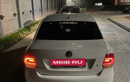 Volkswagen Polo VI (EU Market), 2013 год, 1 200 000 рублей, 19 фотография