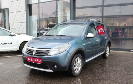 Renault Sandero I, 2013 год, 845 000 рублей, 1 фотография