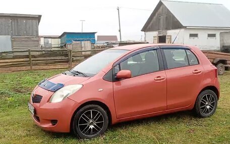 Toyota Yaris III рестайлинг, 2006 год, 519 000 рублей, 2 фотография