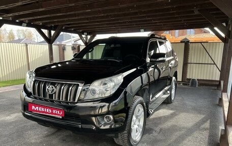 Toyota Land Cruiser Prado 150 рестайлинг 2, 2012 год, 3 300 000 рублей, 2 фотография