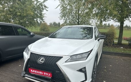 Lexus RX IV рестайлинг, 2019 год, 4 150 000 рублей, 2 фотография