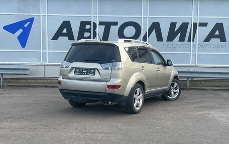 Mitsubishi Outlander III рестайлинг 3, 2007 год, 1 178 000 рублей, 2 фотография