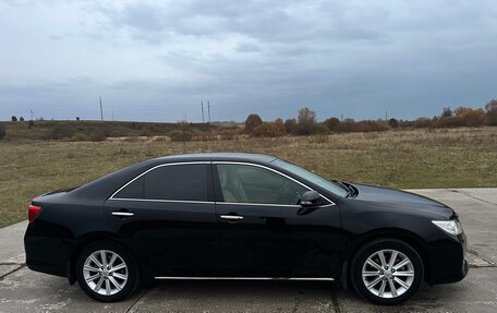 Toyota Camry, 2013 год, 2 130 000 рублей, 3 фотография