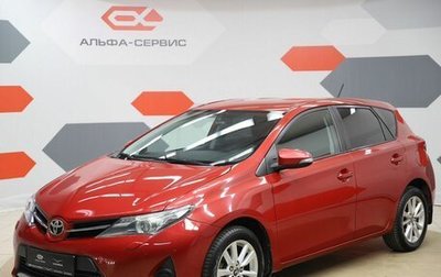 Toyota Auris II, 2013 год, 1 090 000 рублей, 1 фотография