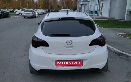 Opel Astra J, 2011 год, 750 000 рублей, 3 фотография