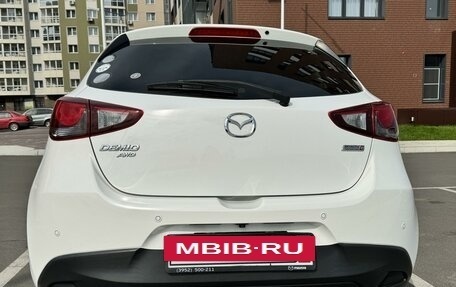 Mazda Demio IV, 2016 год, 1 020 000 рублей, 6 фотография