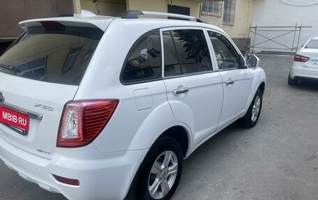 Lifan X60 I рестайлинг, 2014 год, 840 000 рублей, 4 фотография