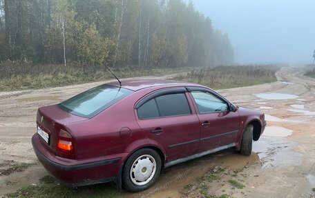 Skoda Octavia IV, 1997 год, 310 000 рублей, 3 фотография