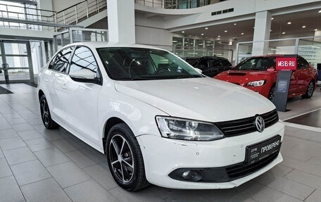 Volkswagen Jetta VI, 2013 год, 1 212 000 рублей, 3 фотография