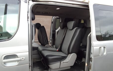 Hyundai H-1 II рестайлинг, 2011 год, 1 650 000 рублей, 7 фотография