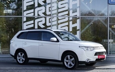 Mitsubishi Outlander III рестайлинг 3, 2013 год, 1 899 000 рублей, 1 фотография