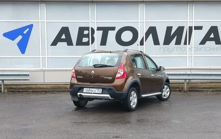 Renault Sandero I, 2013 год, 743 000 рублей, 2 фотография