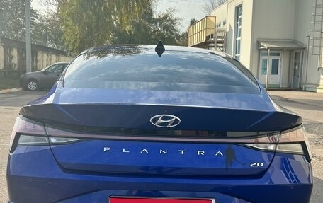 Hyundai Elantra, 2020 год, 2 800 000 рублей, 2 фотография