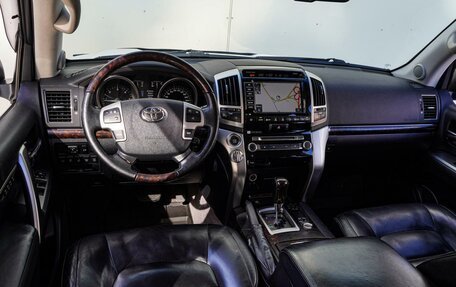 Toyota Land Cruiser 200, 2012 год, 4 200 000 рублей, 6 фотография