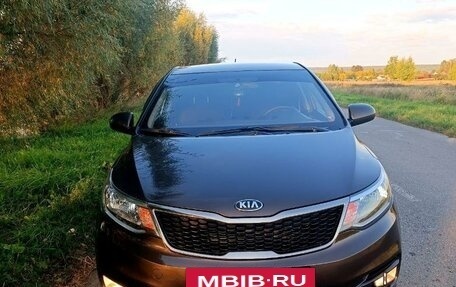 KIA Rio III рестайлинг, 2015 год, 965 000 рублей, 8 фотография