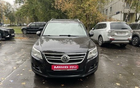 Volkswagen Tiguan I, 2010 год, 1 180 000 рублей, 2 фотография