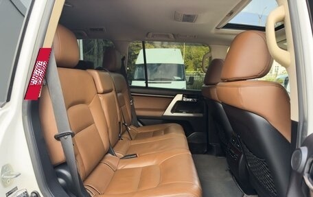 Toyota Land Cruiser 200, 2014 год, 4 249 000 рублей, 11 фотография