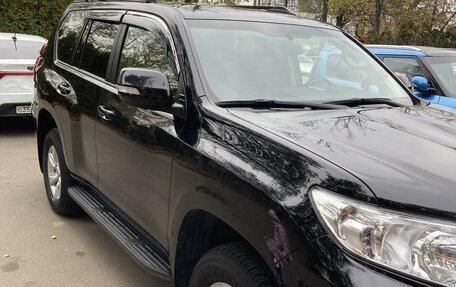 Toyota Land Cruiser Prado 150 рестайлинг 2, 2019 год, 5 750 000 рублей, 3 фотография