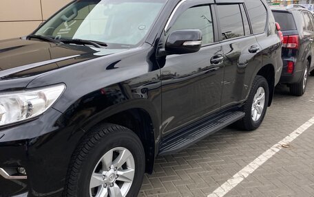 Toyota Land Cruiser Prado 150 рестайлинг 2, 2019 год, 5 750 000 рублей, 14 фотография