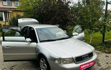 Audi A4, 2000 год, 440 000 рублей, 11 фотография